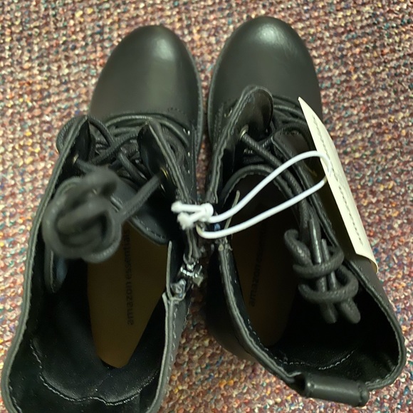 Essentials, women’s Collins Combat Boot. Black 8.5 - Picture 6 of 6